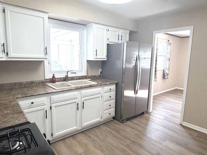 Property Photo:  2007 Schuyler Drive  IL 61354 