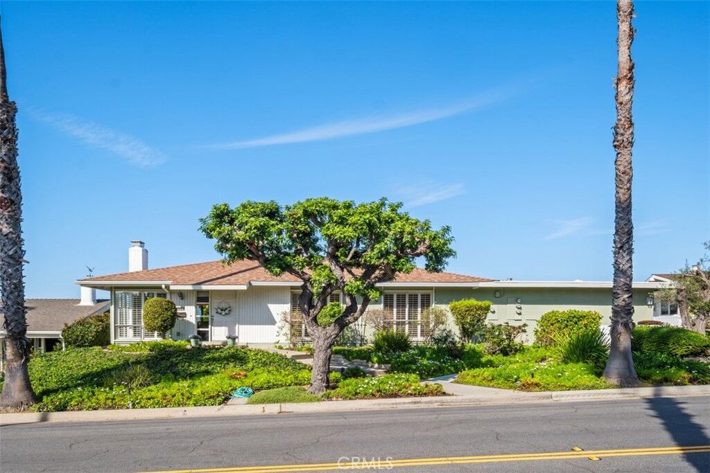 Property Photo:  362 Camino San Clemente  CA 92672 