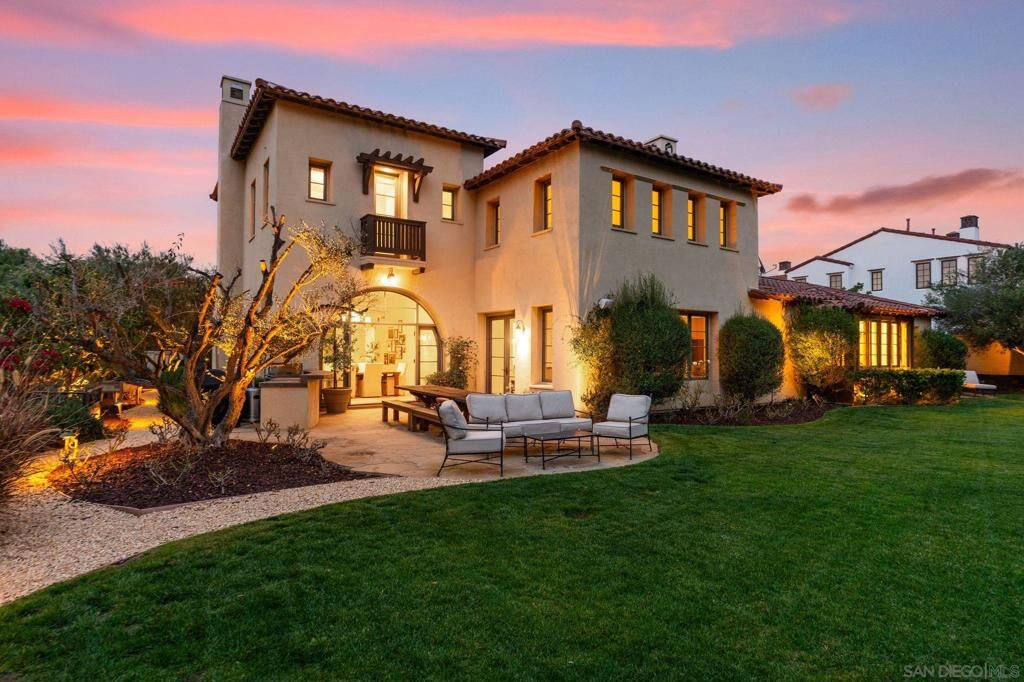 Property Photo: 8308 Top O The Morning Way CA 92127