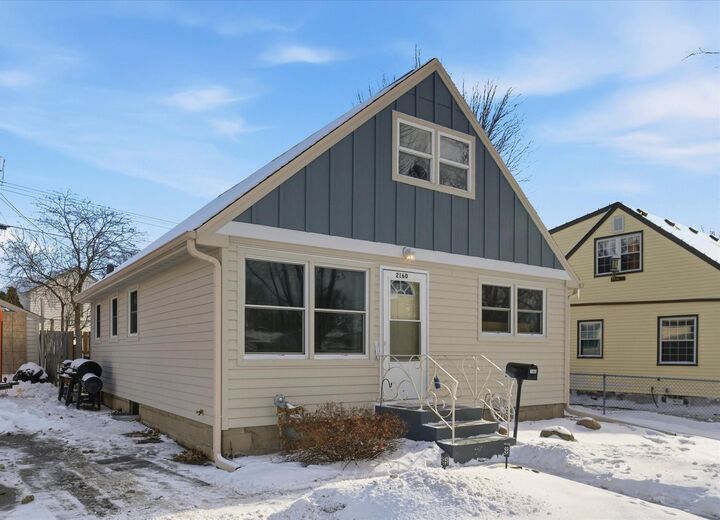 Property Photo:  2160 Nokomis Avenue  MN 55119 