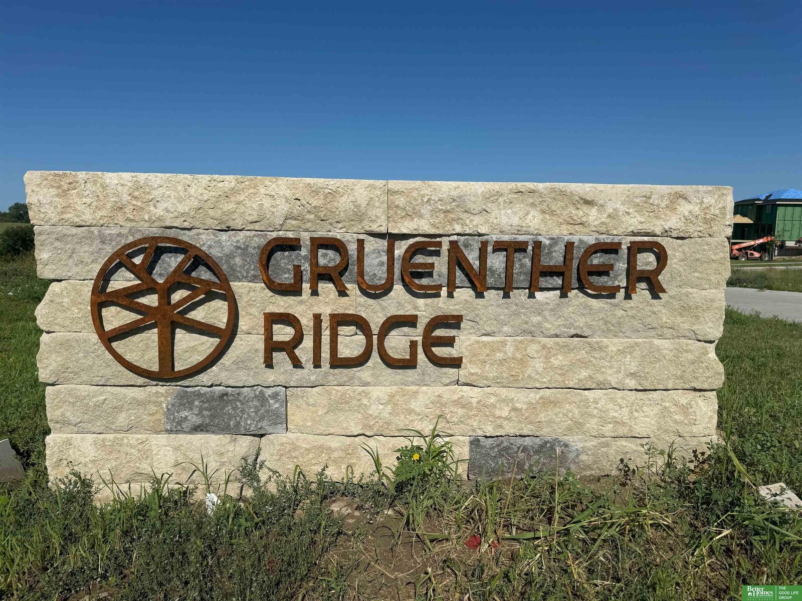 Property Photo: 21910 Amber Drive NE 68028