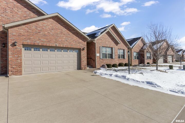 Property Photo:  11124 N Tuscany Ridge Court  IL 61525 