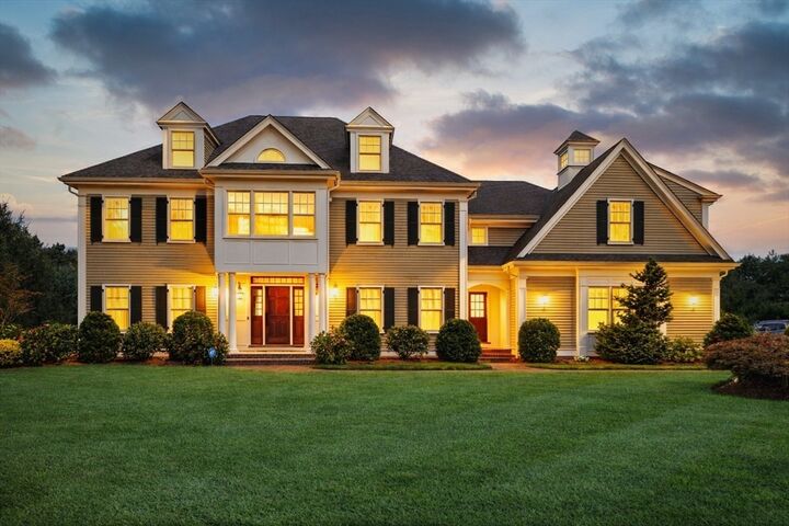 Property Photo:  18 Victory Garden Way  MA 02420 