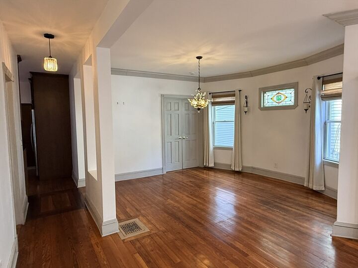 Property Photo:  96 King Street 1  MA 02122 