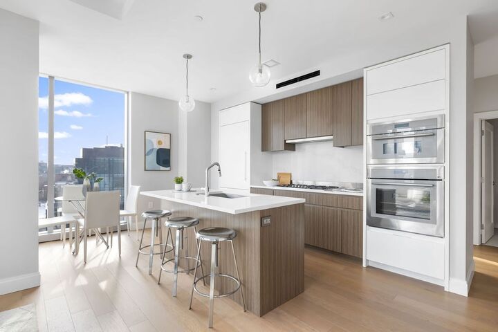 Property Photo:  100 Shawmut Ave 807  MA 02118 