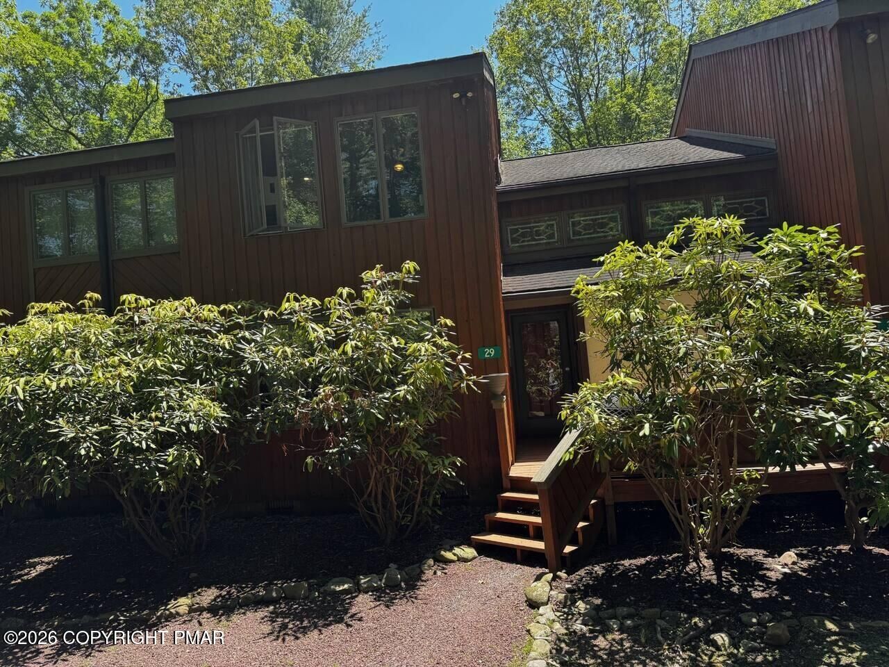 Property Photo: 29 Falcon Run PA 18624