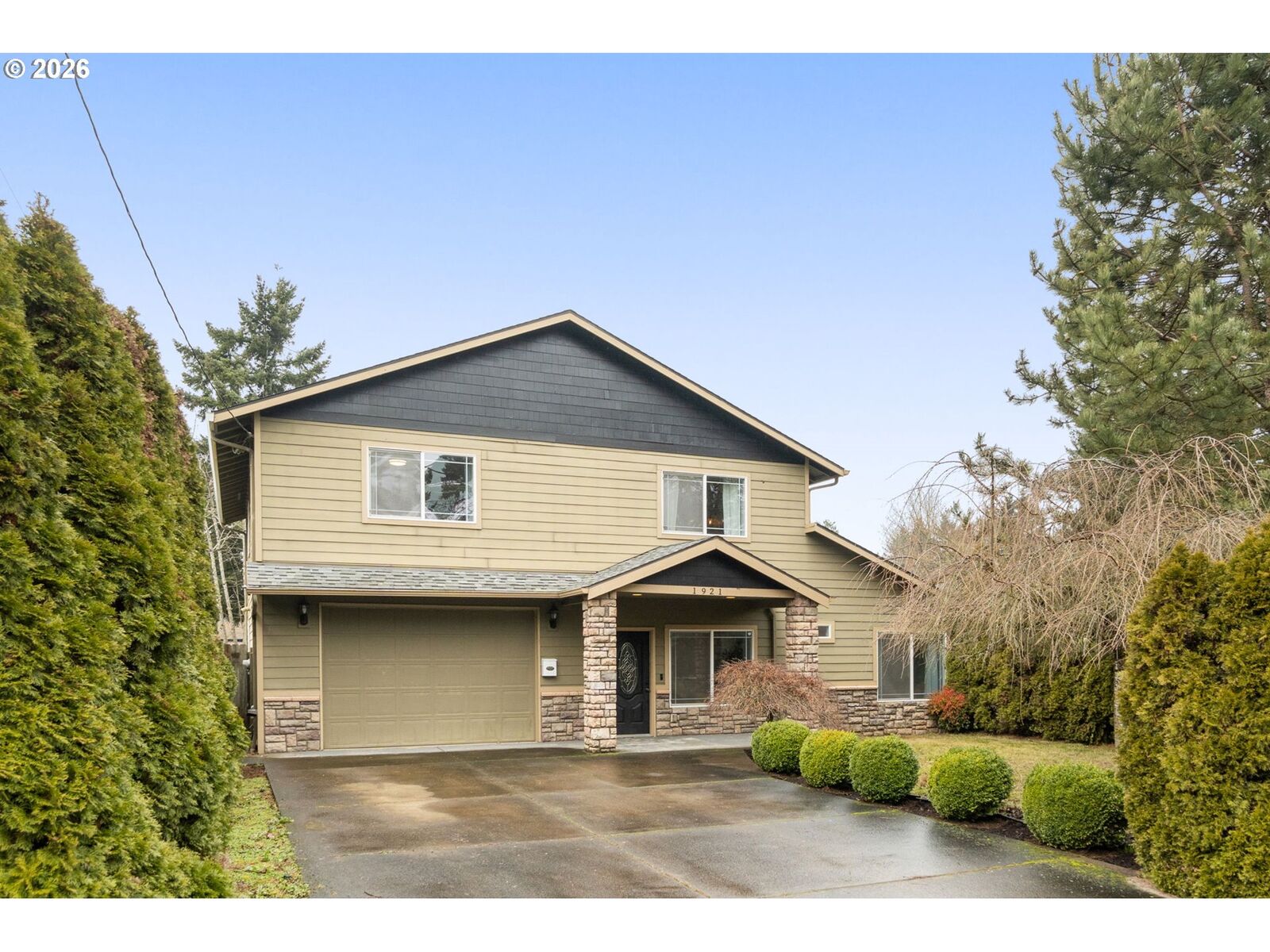 Property Photo:  1921 NE 114th Ave  OR 97220 