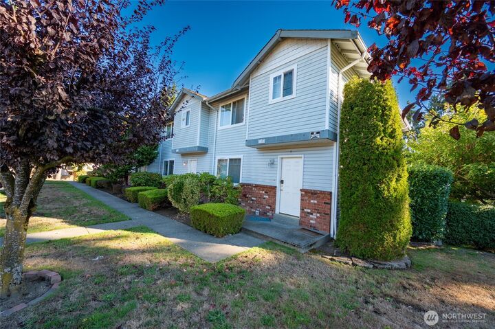 Property Photo:  6411  Broadway  WA 98203 