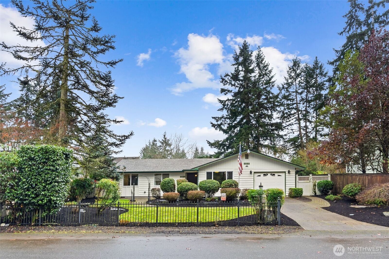 Property Photo:  8825  Skokomish Way NE  WA 98516 