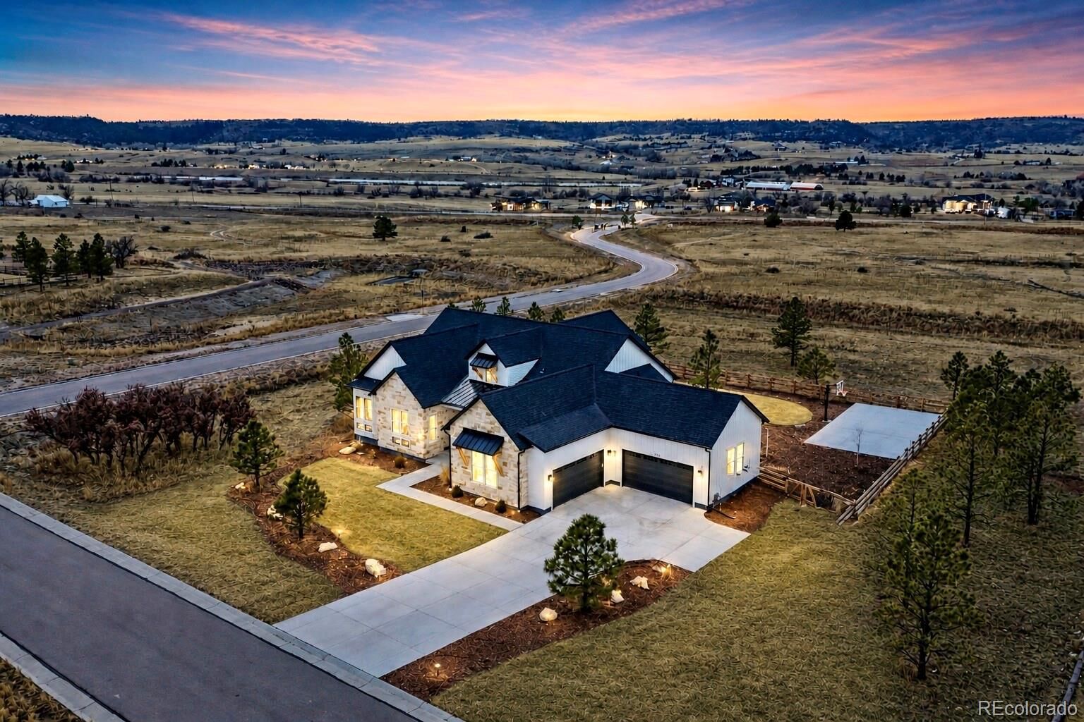 Property Photo:  1675 Arrowpoint Court  CO 80116 