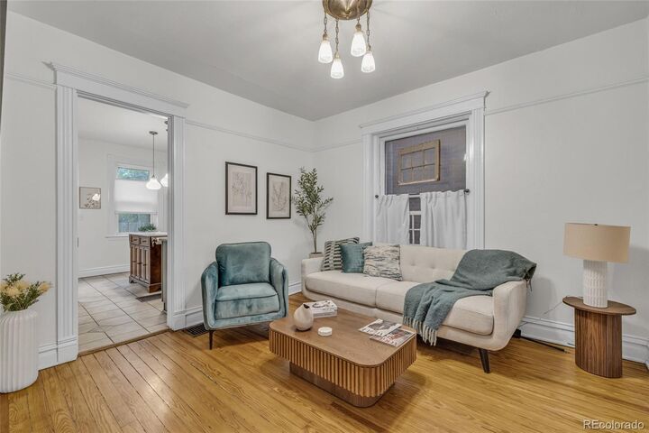 Property Photo:  39 S Grant Street  CO 80209 