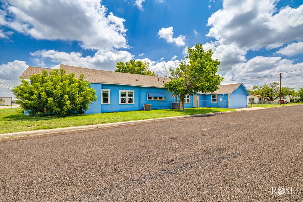 Property Photo: 1823 Freeland Avenue TX 76901