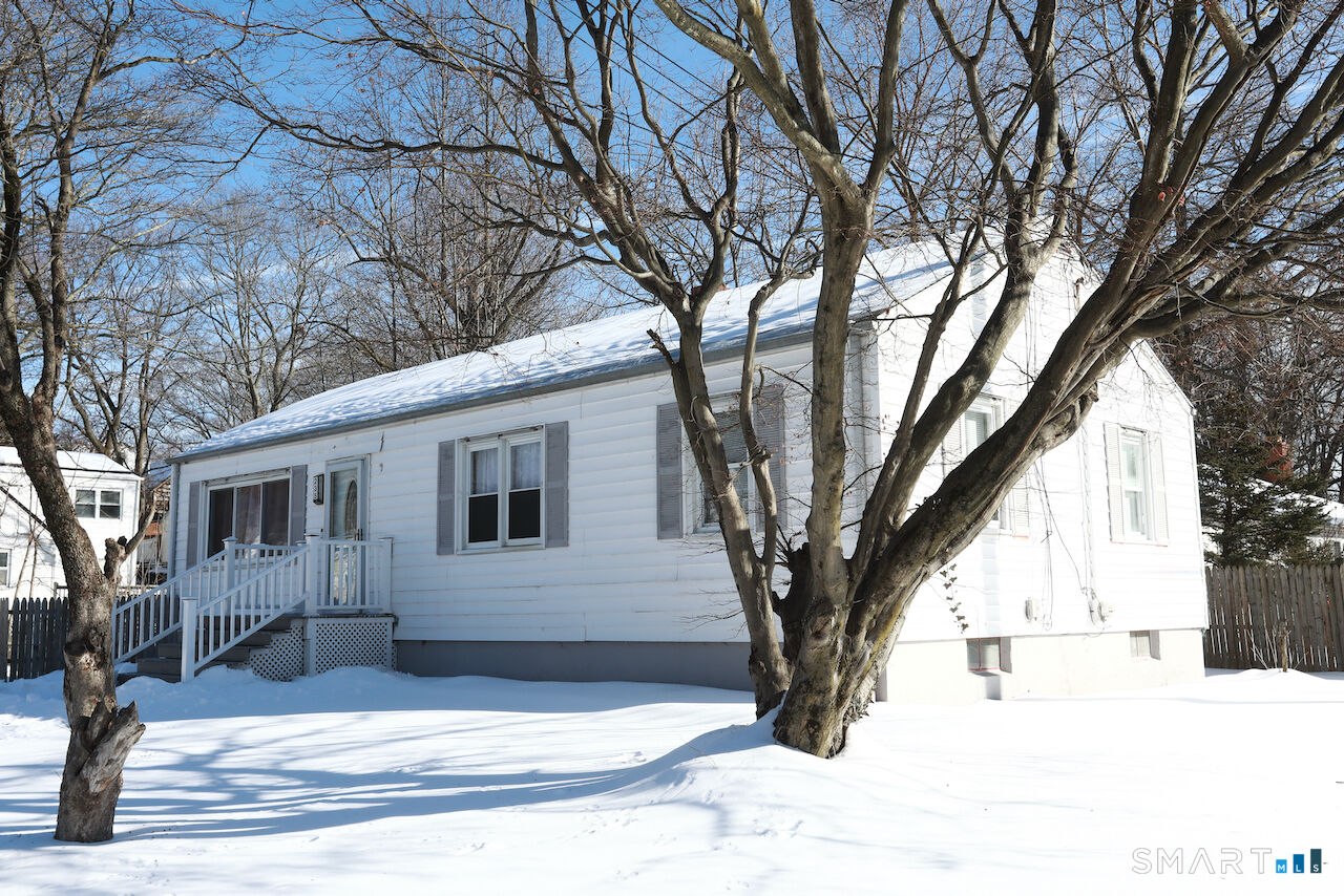 Property Photo:  235 Douglas Street  CT 06606 