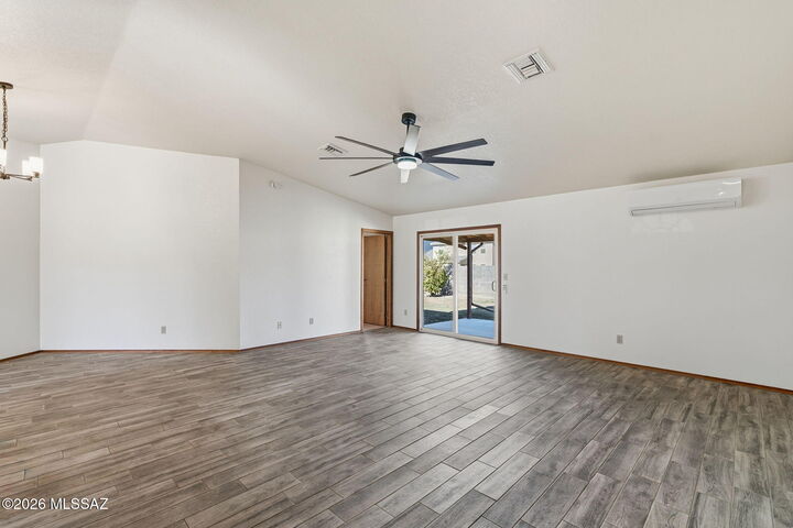 Property Photo:  9611 E Caldwell Drive  AZ 85747 