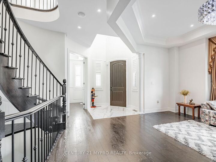 Property Photo:  9A Anglin Drive  ON L4E 3M5 