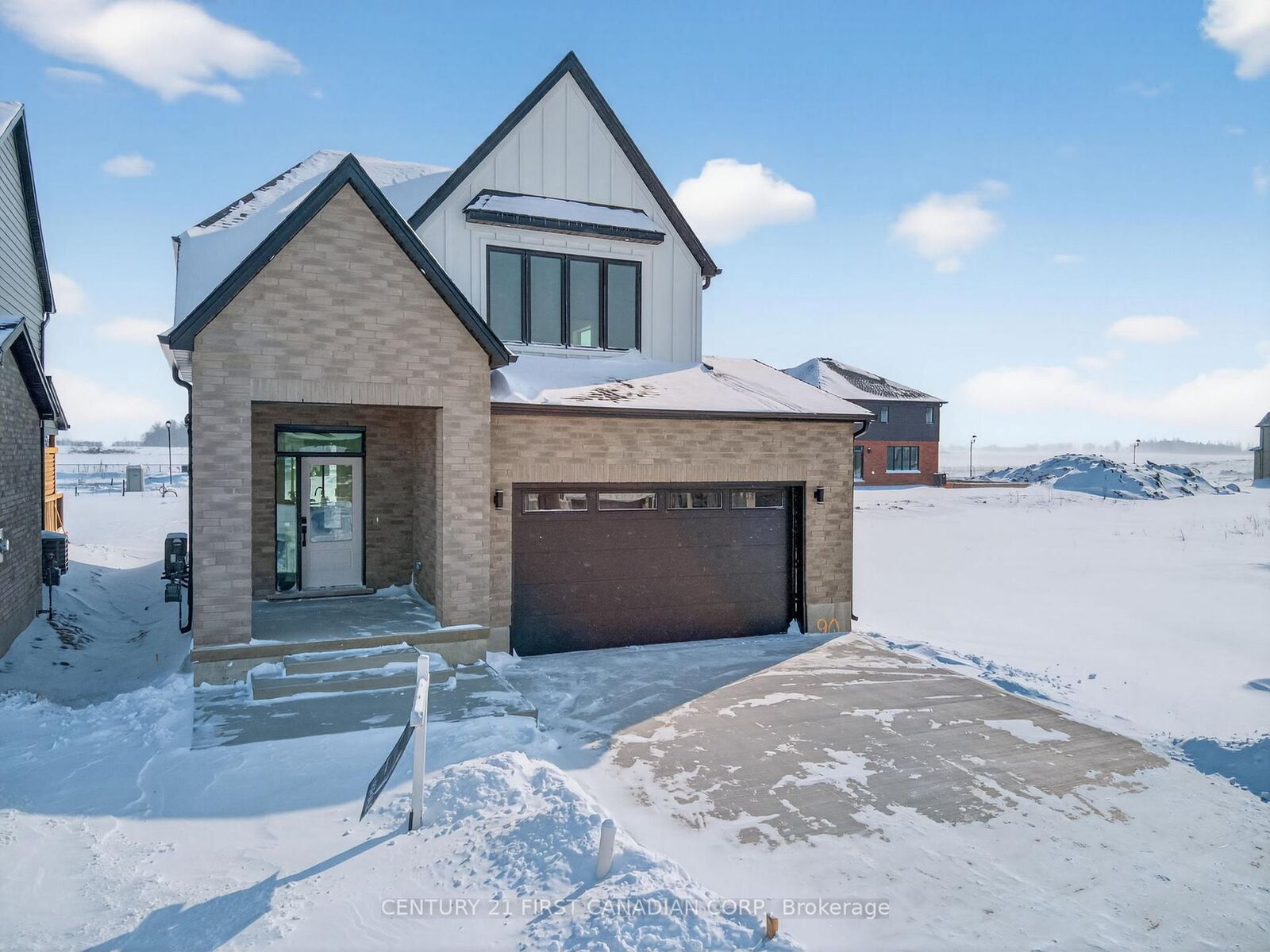 Property Photo:  12 Sheldabren Street  ON N0M 1A0 