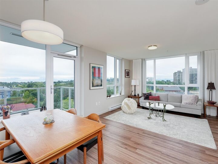 Property Photo:  777 Belleville St 1303  BC V8W 0G1 