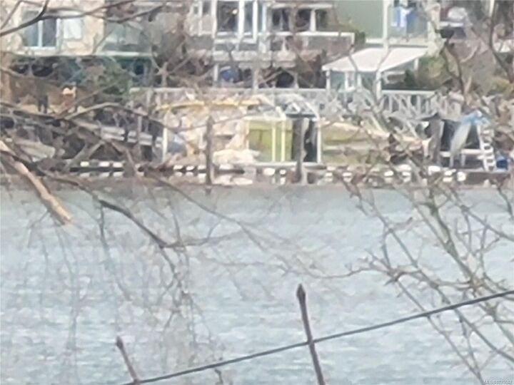 Property Photo:  249 North Shore Rd  BC V0R 2G1 