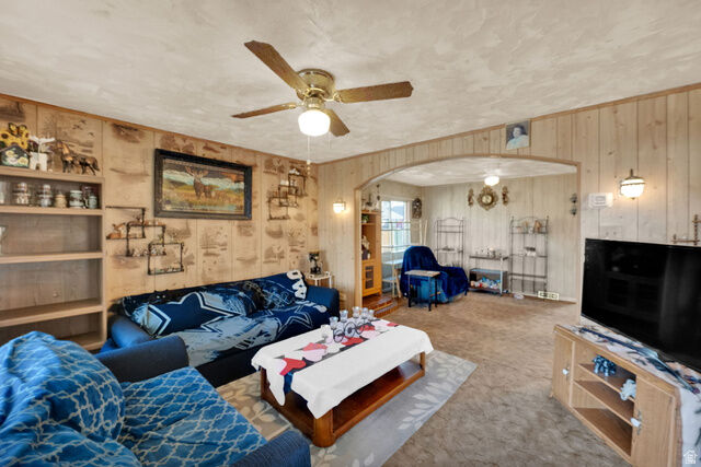 Property Photo:  1017 W 300 S  UT 84104 