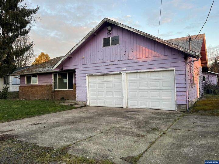 Property Photo:  4915 Liberal Av NE  OR 97305 
