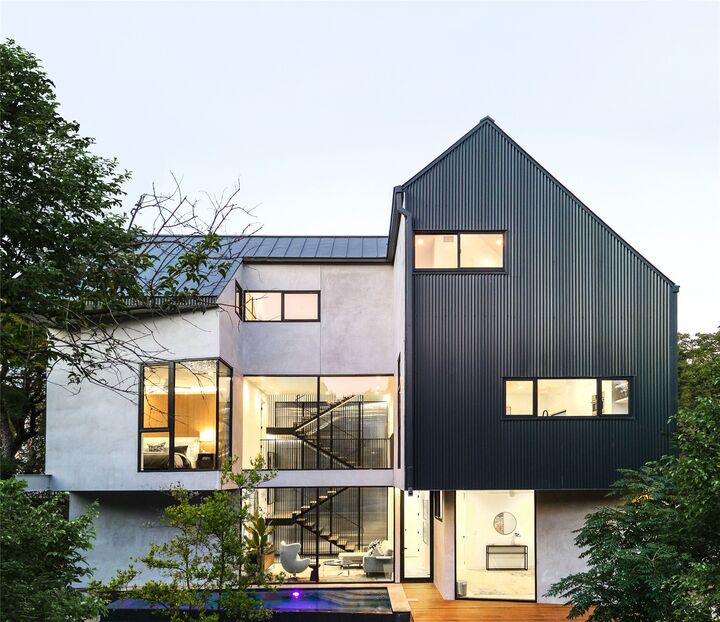 Property Photo:  1111 W 31st Street  TX 78705 