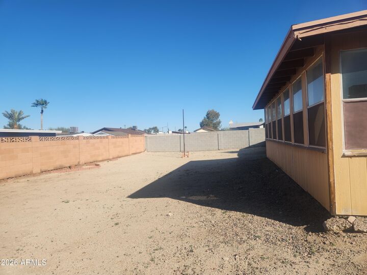 Property Photo:  1716 E Caldwell Street  AZ 85042 