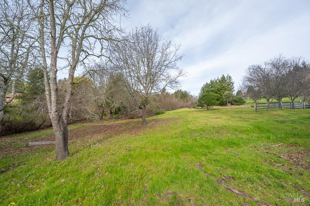 Property Photo:  790 Ferguson Rd Road  CA 95472 