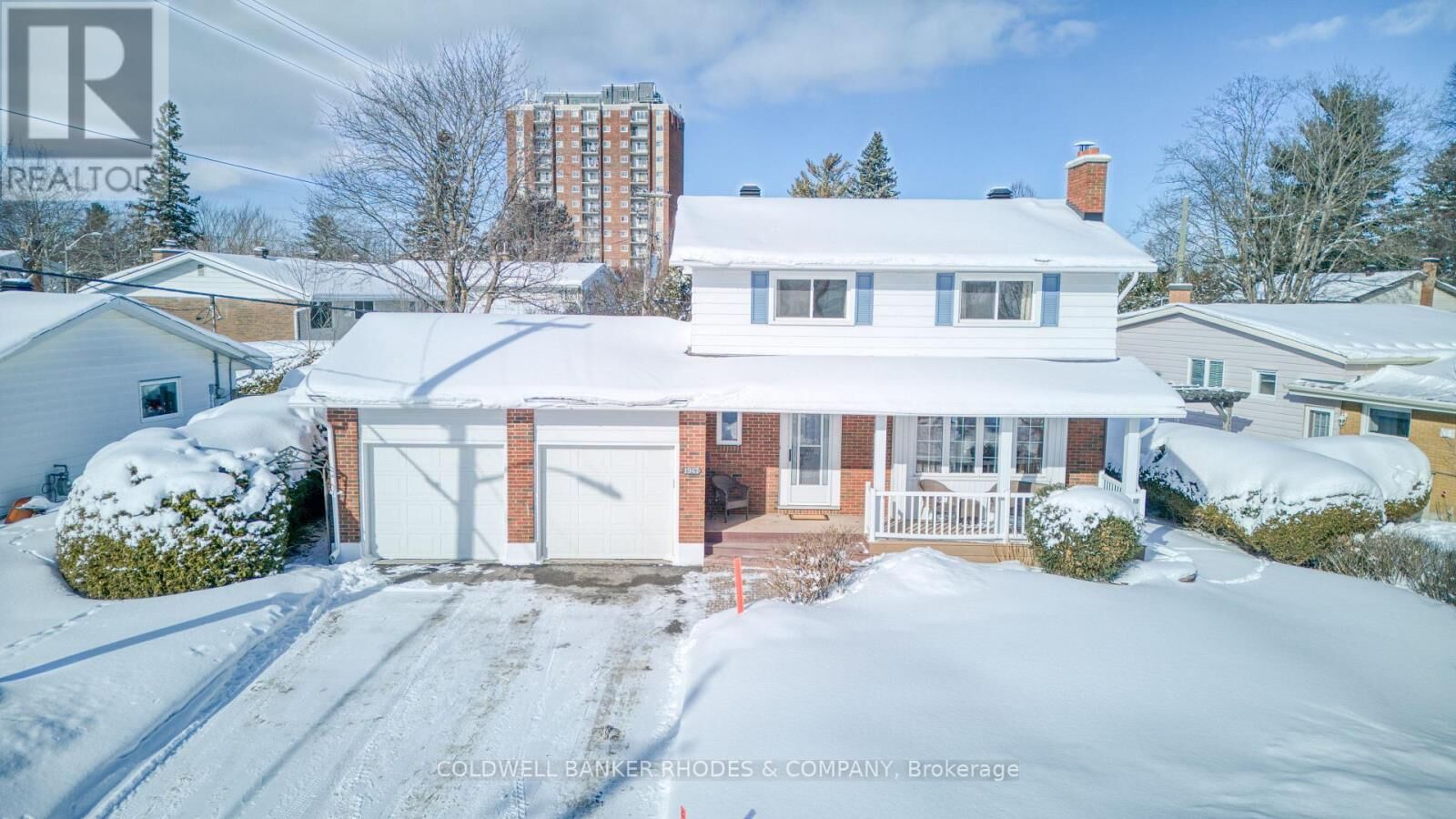 Property Photo:  1947 Conrad Avenue  ON K1H 6V7 