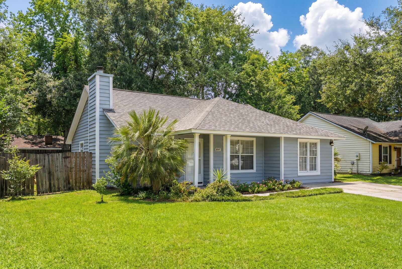 Property Photo:  1307 Lake Mallard Boulevard  SC 29464 