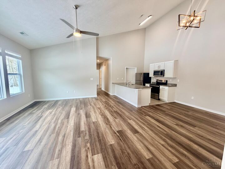 Property Photo:  732 Pheasant Run Drive  OH 45036 