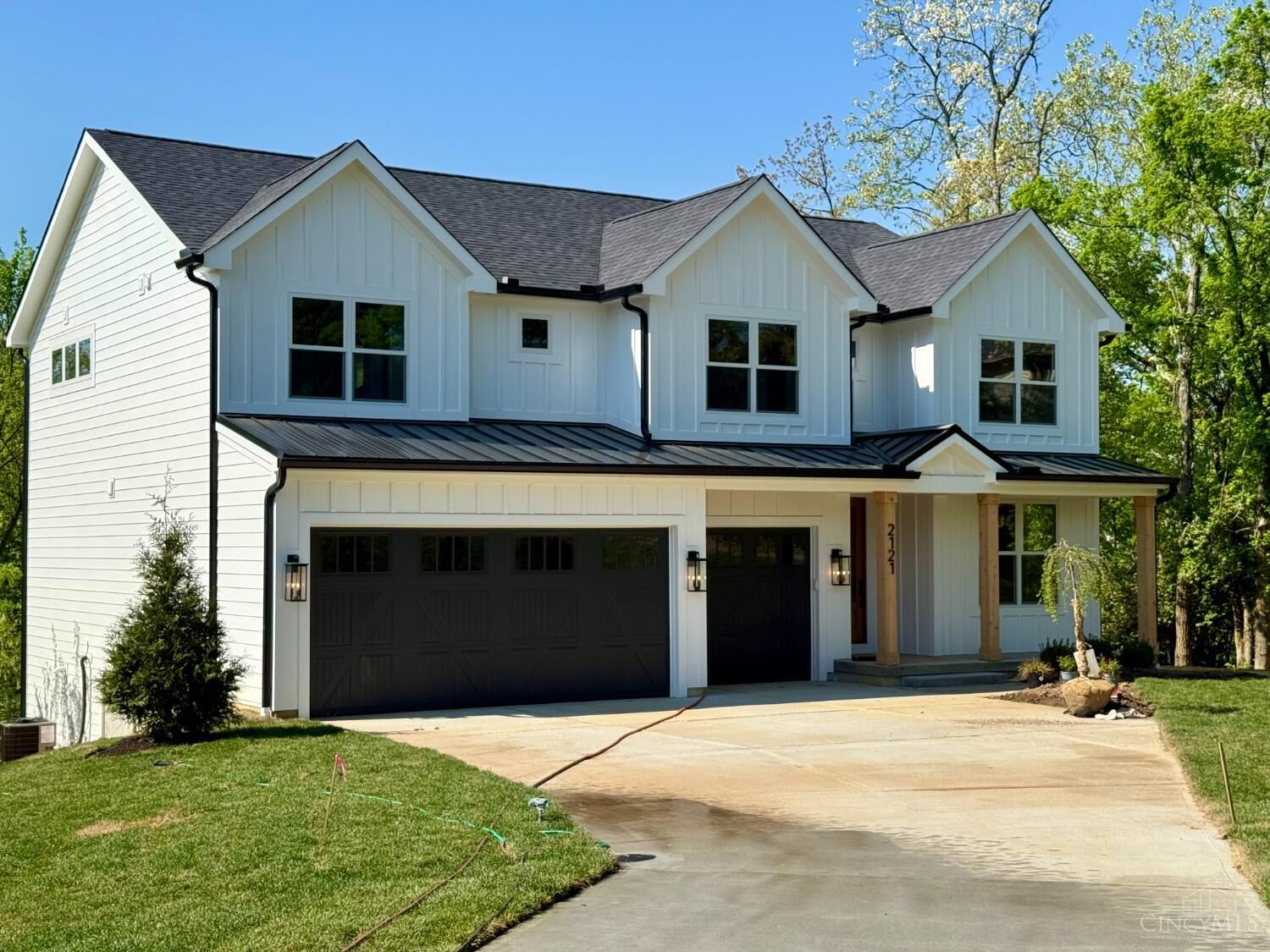 Property Photo:  2121 Clough Chase Drive  OH 45244 