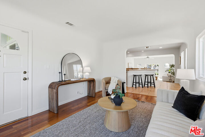 Property Photo: 6320 W 83rd St CA 90045