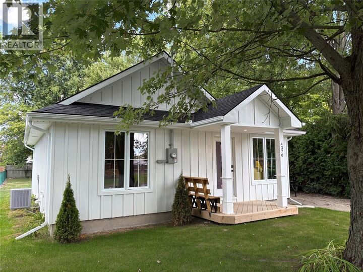 Property Photo: 4370 Fifth Street ON N0N 1R0