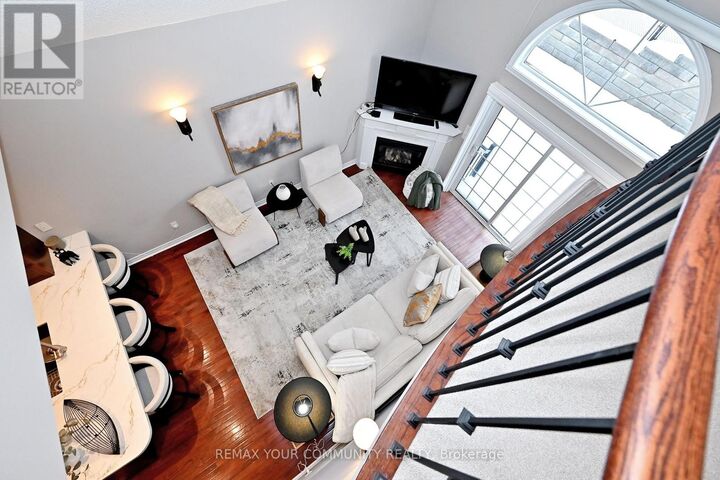 Property Photo:  635 Tapestry Lane  ON L3X 3C8 