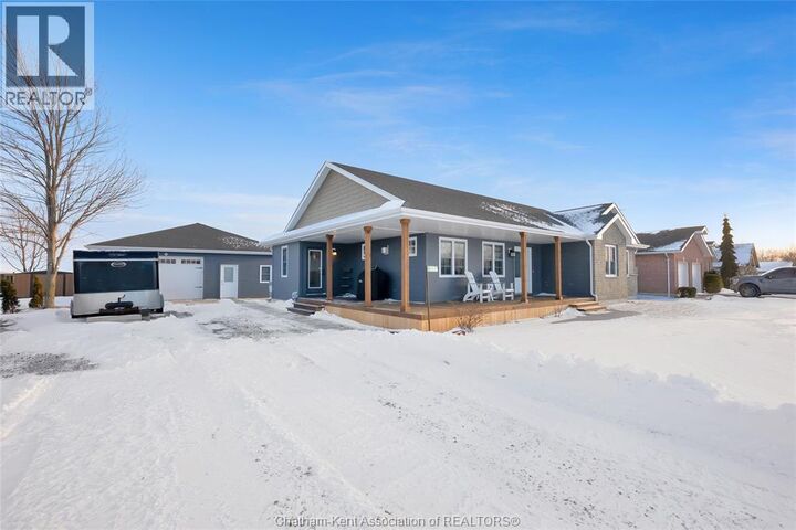 Property Photo:  5744 Middle Line  ON N0P 1W0 