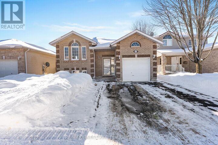 Property Photo: 1909 Spindlewood Street ON K7P 3G5