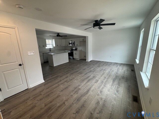 Property Photo: 342 Ogden Street VA 23181