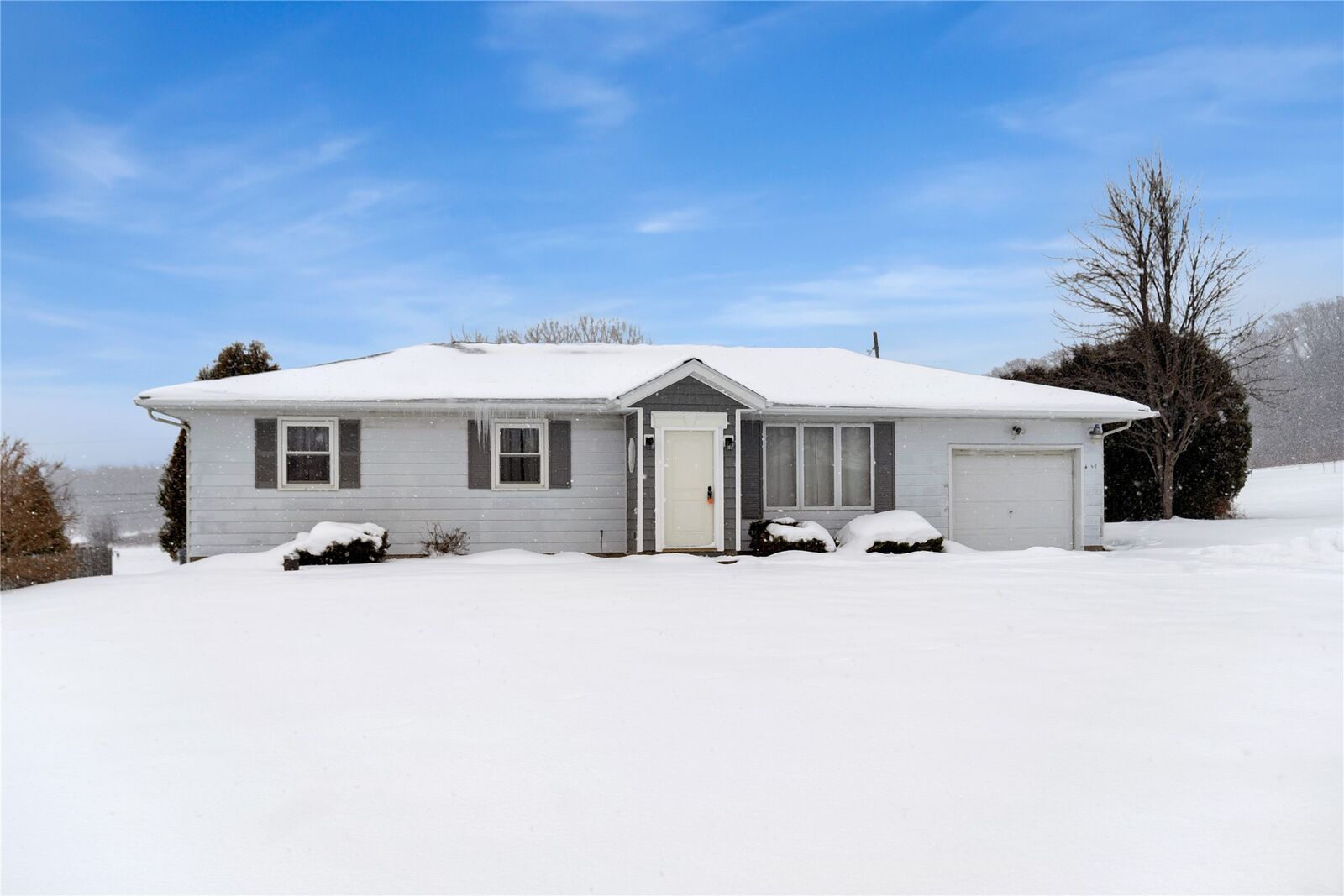 Property Photo: 4159 Knipper Avenue PA 16510