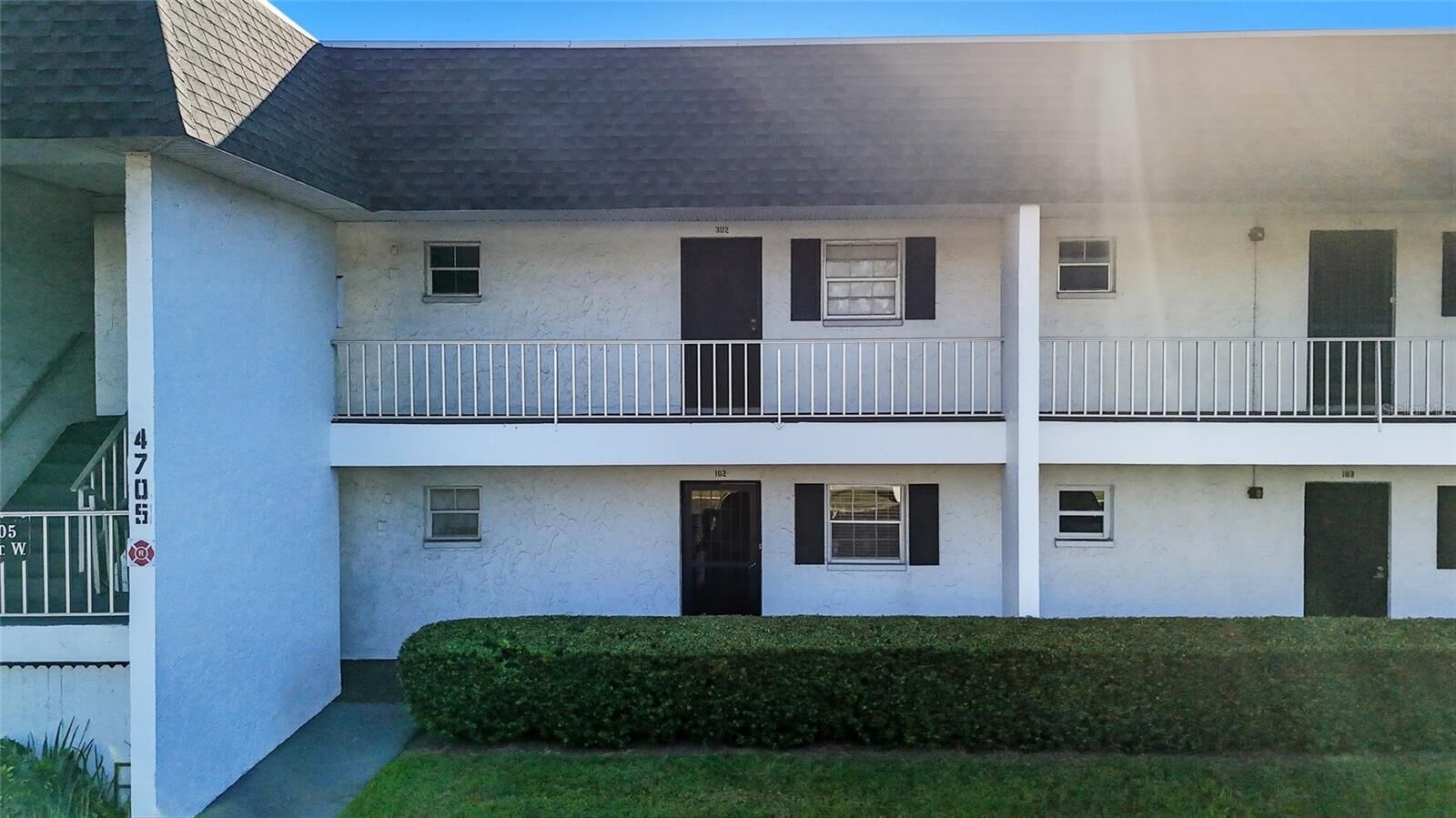 Property Photo:  4705 5th Street W 302  FL 34207 