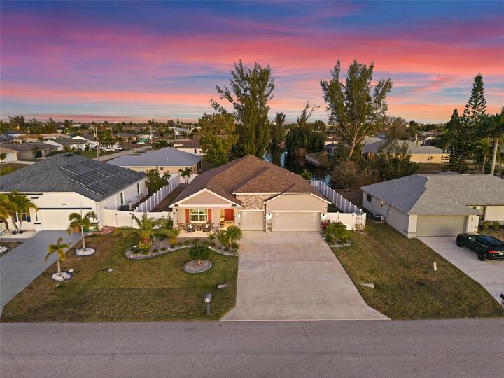 Property Photo:  2213 SW 7th Place  FL 33991 