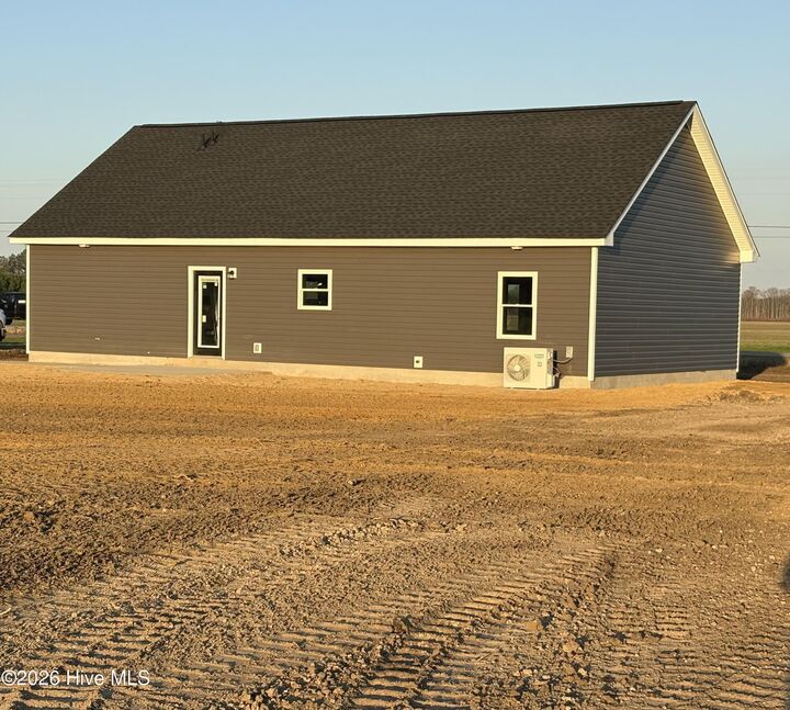 Property Photo: 858 Middle Swamp Road NC 27926