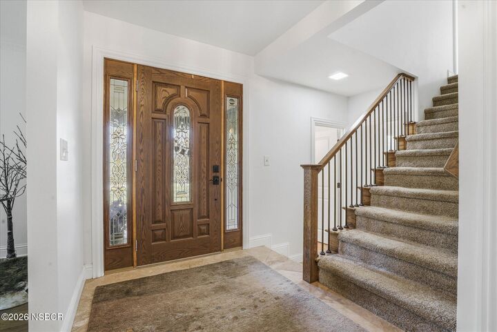 Property Photo:  2152 Lake Marie Drive  CA 93455 