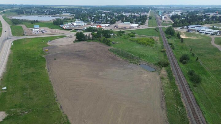 Property Photo: 4409 55th Street AB T0B 0H0