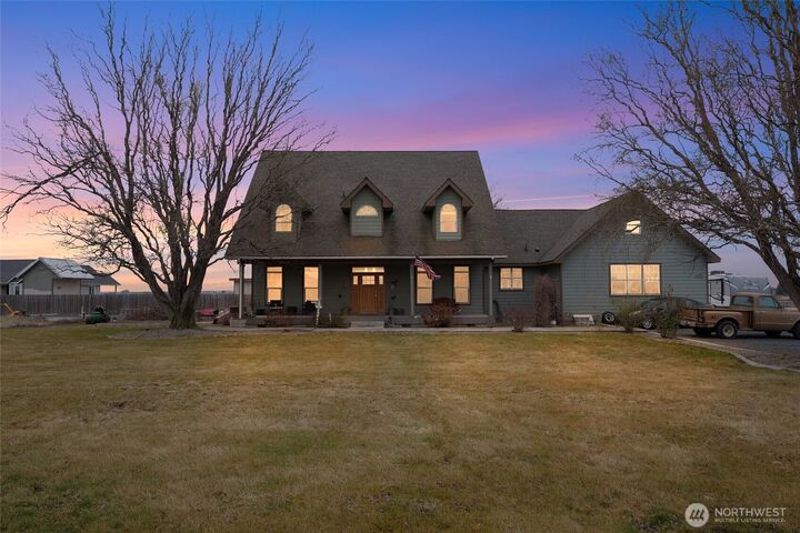 Property Photo: 4997 NE Road 7.5 WA 98837