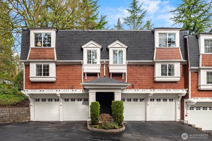 Property Photo:  3046  128th Avenue SE 35  WA 98005 