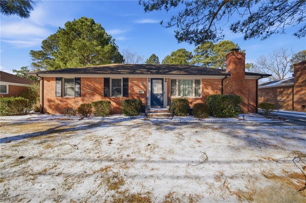 Property Photo:  3421 Glen Arden Dr  VA 23464 