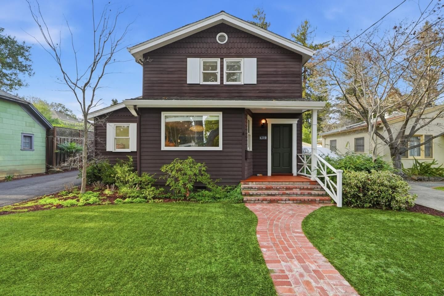 Property Photo:  429 Ruthven Avenue  CA 94301 