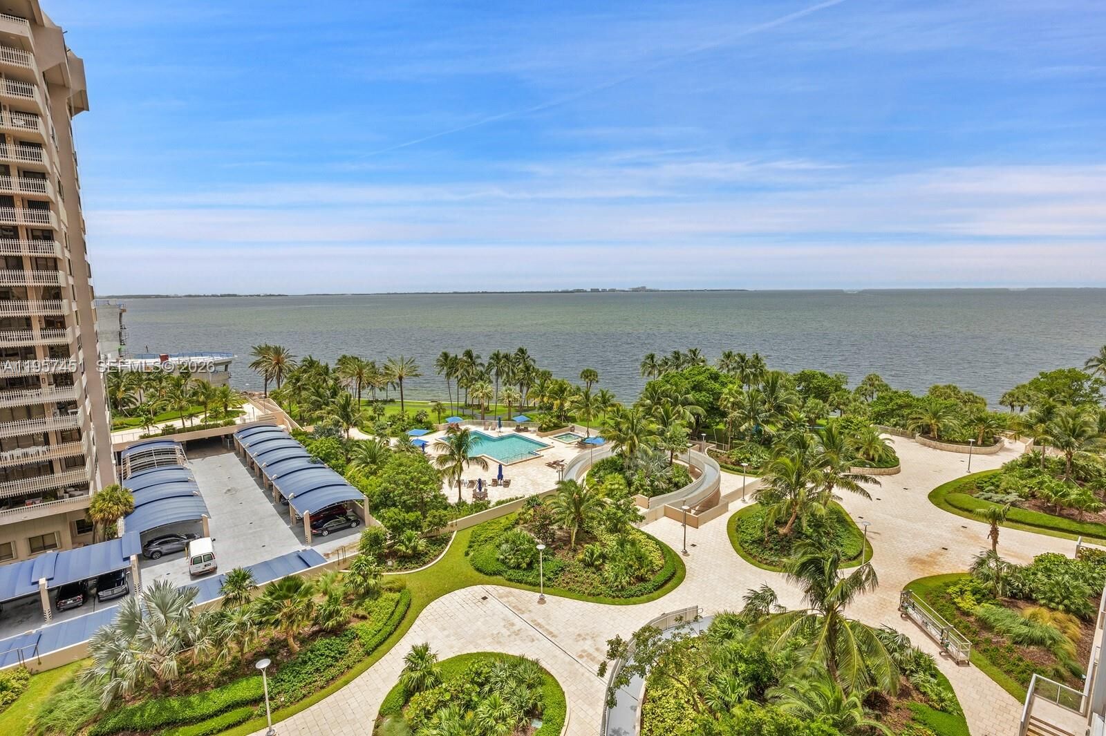 Property Photo:  2 Grove Isle Dr B907  FL 33133 