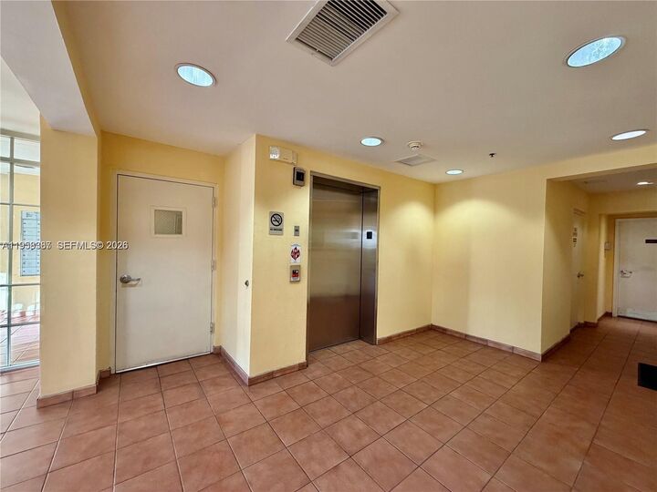 Property Photo:  601 SW 37th Ave 304  FL 33135 