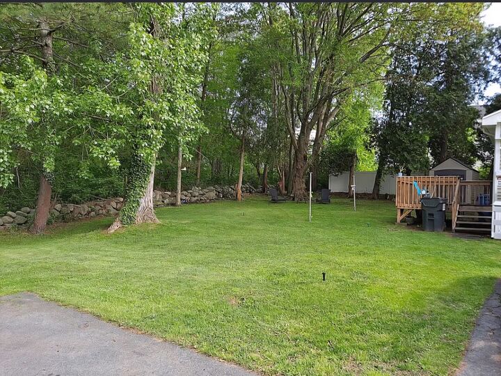 Property Photo:  8 Cook Terrace  CT 06498 